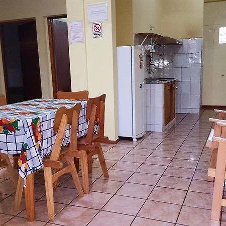 פוארטו איגואסו Apart Hotel Las Guayabas מראה חיצוני תמונה